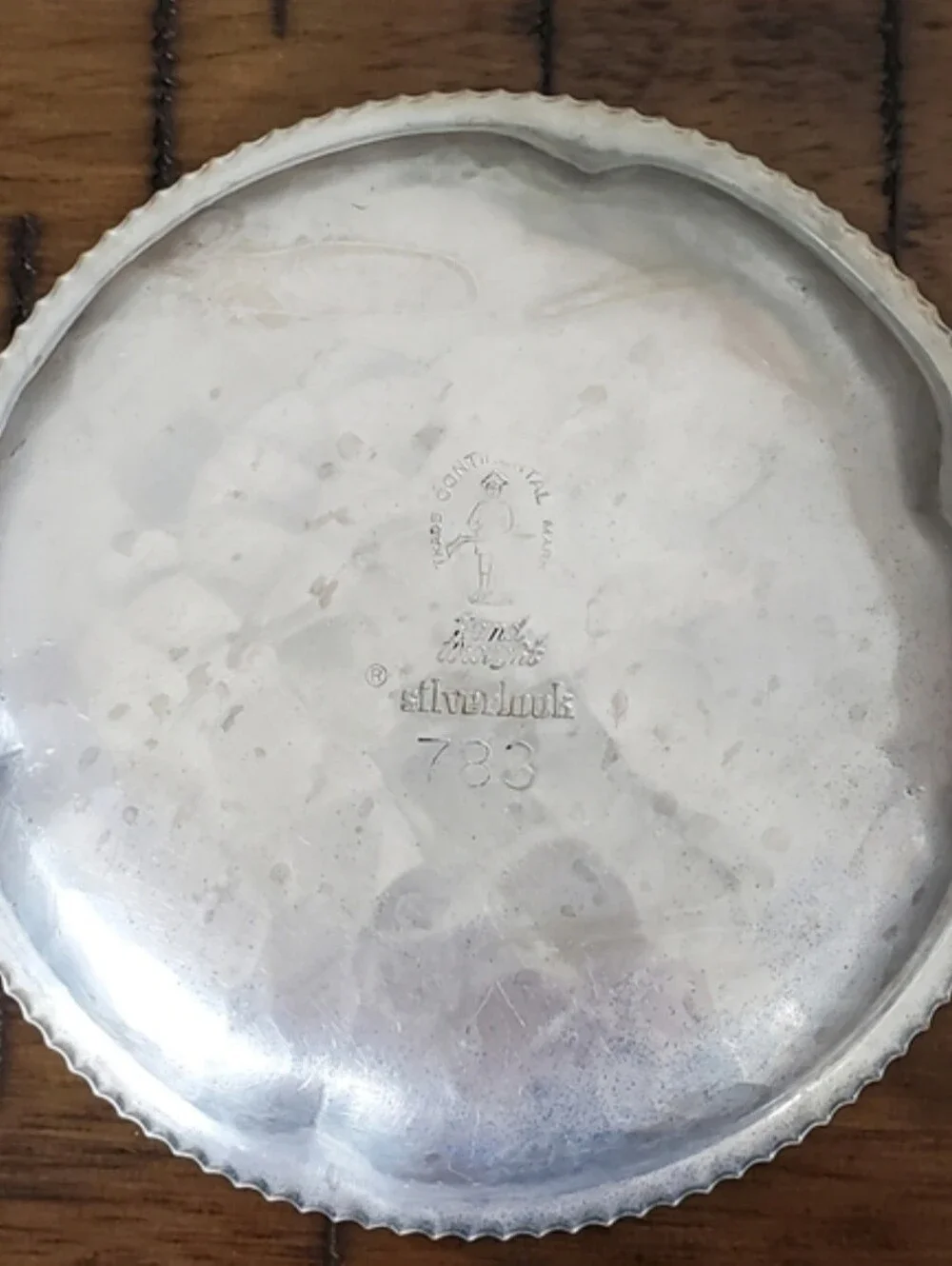 Set Of 2 Aluminum Mum Silent Butler Tray & Hammered Berry Tray Basket